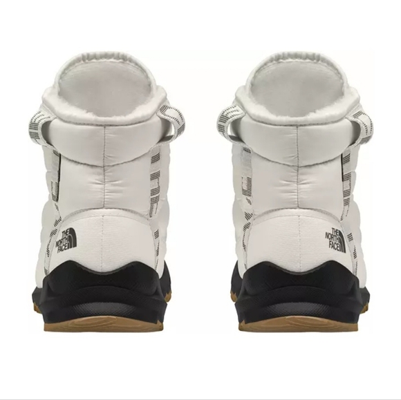 ☆North Face Boots☆ - Picture 3 of 4
